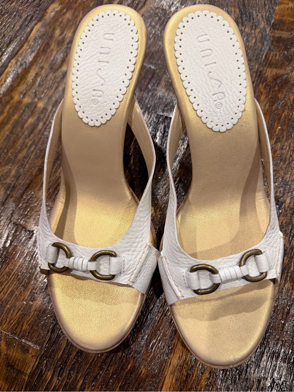 Unisa White Leather Slip-On Mules with Antiqued Gold Bit